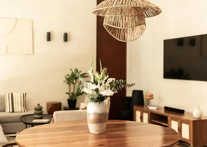 Bt Homes - - De Lujo En La Selva Con Piscina